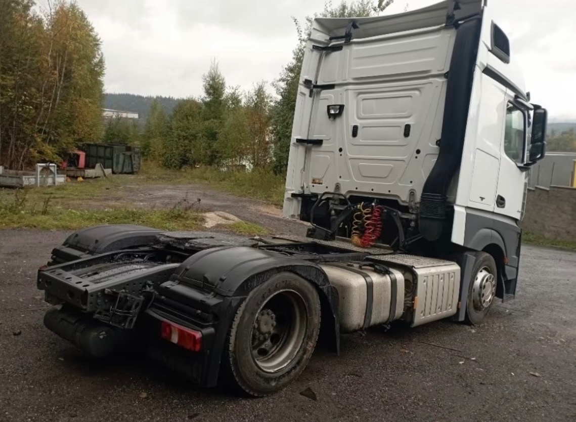 Mercedes Benz Actros 1845 - lowdeck - 8