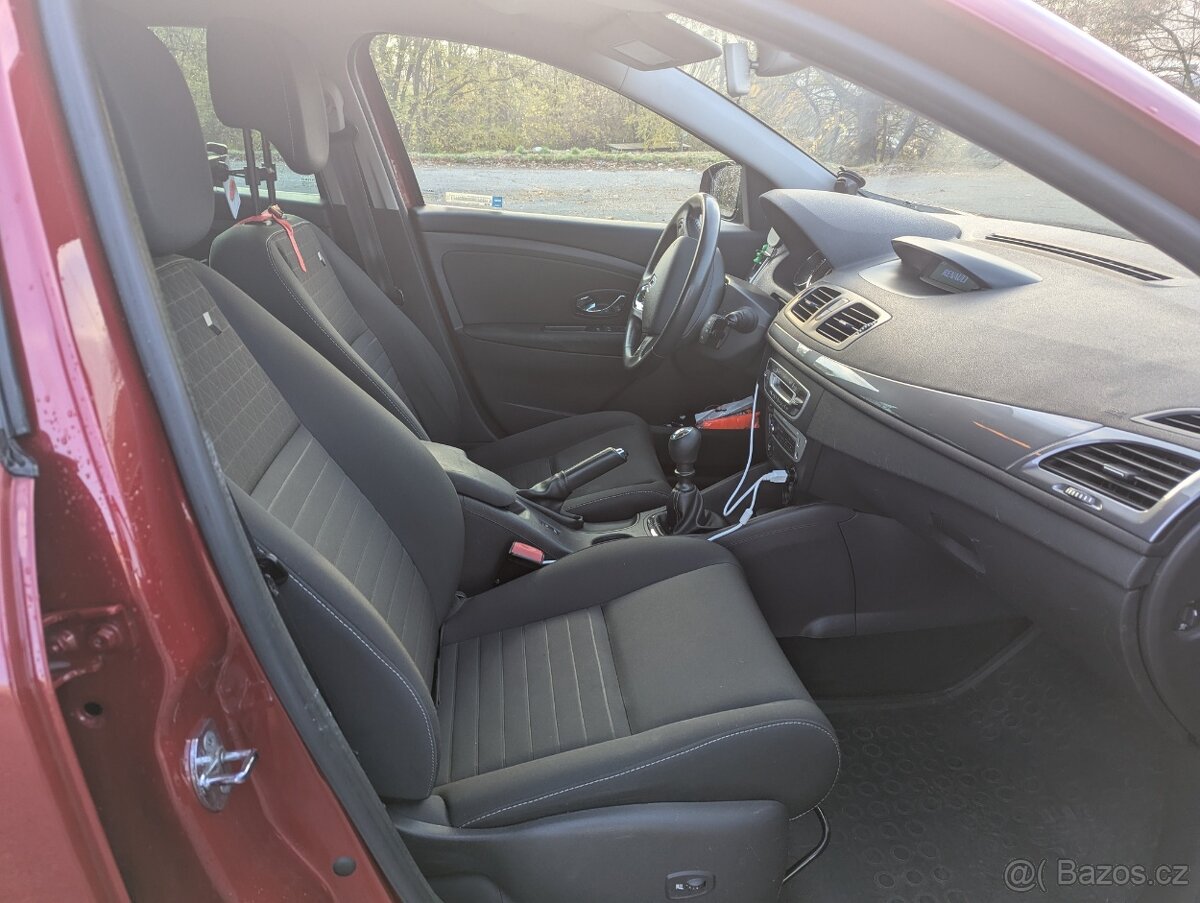 Renault Megane Grandtour 1.5dCi 81kW Limited - 8