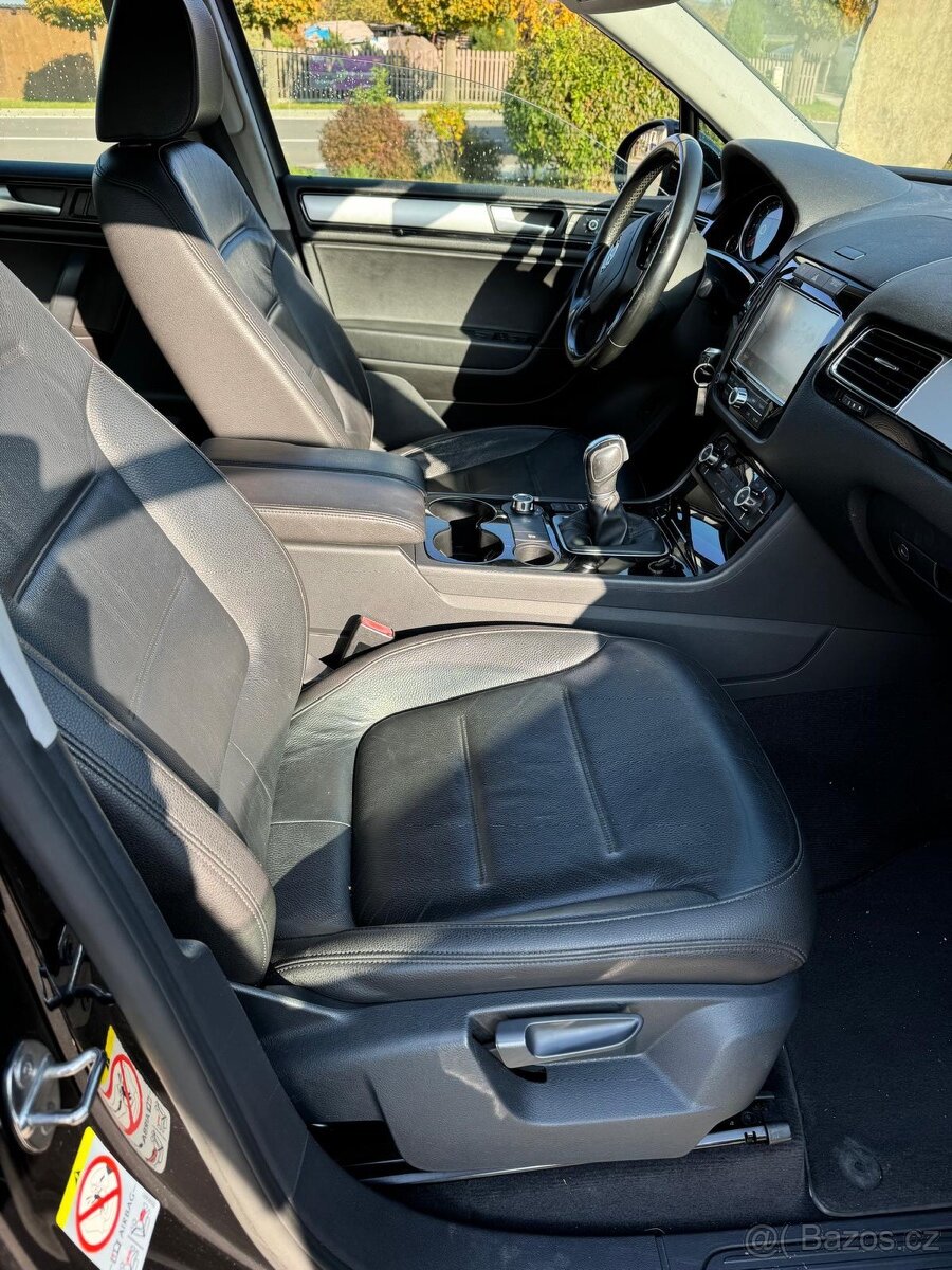 Volkswagen Touareg - 8