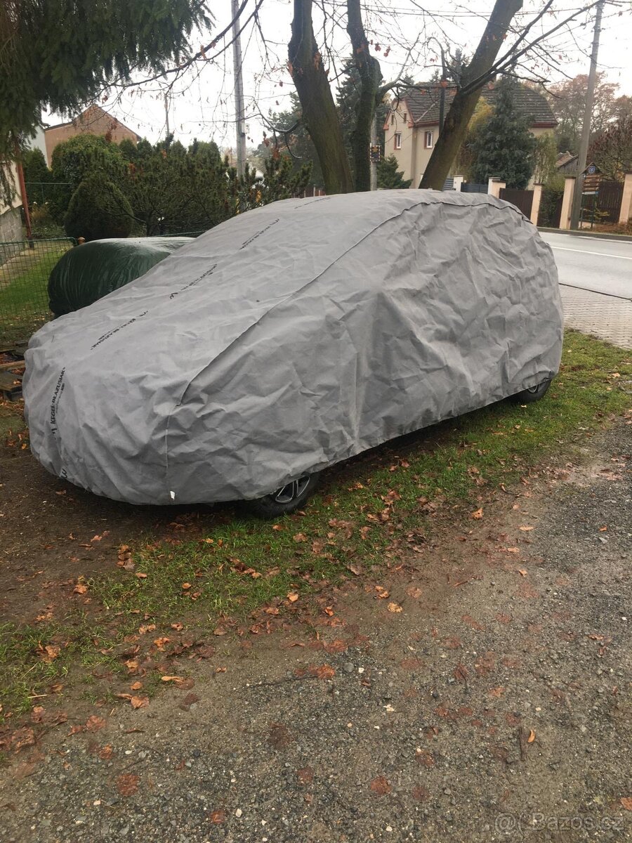 Toyota Yaris 1.0 benzin STK+M do 18.07.2027 - 8