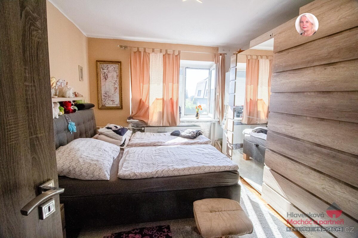 Prodej vícegeneračního domu 170 m, 6+2, pozemek 697 m Bludo - 8