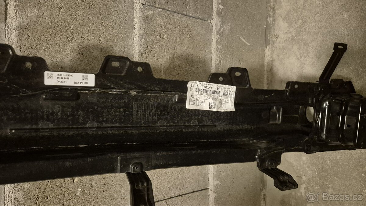 Zadní nárazník Kia Sportage - 8