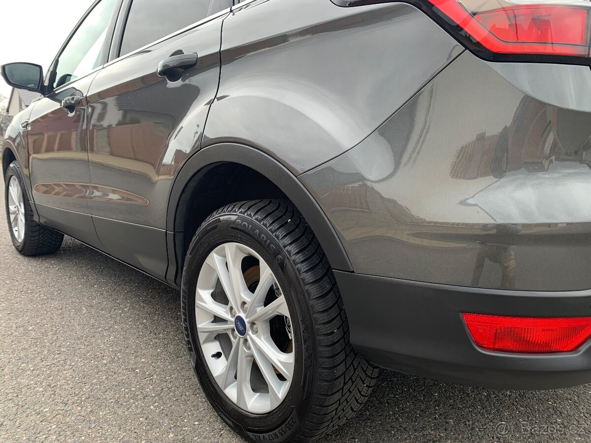 Ford Kuga 1.5 110kw Titanium (bez DPH 296.694,-) - 8