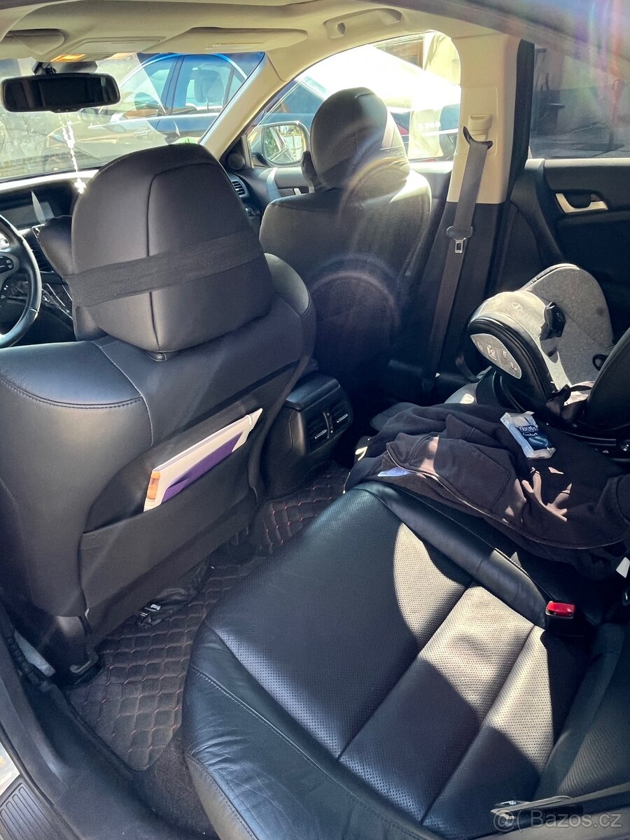 Honda Accord 8 2.4 - 8