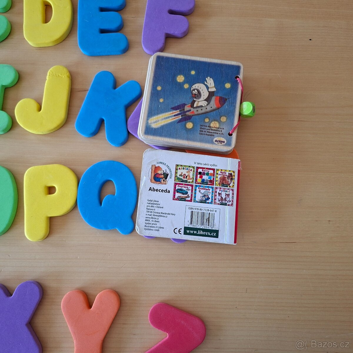 Set knížek a písmenka - 8