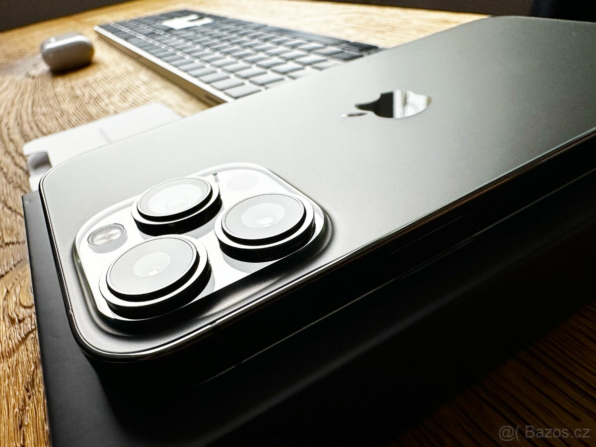 Apple iPhone 13 Pro Max – 128 GB – Černá (Grafitově šedý) - 8