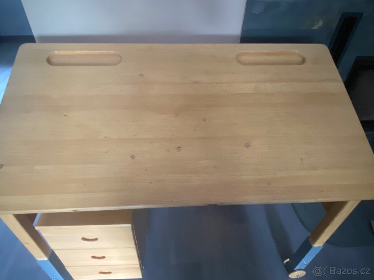 Dětský rostoucí psací stůl - 8