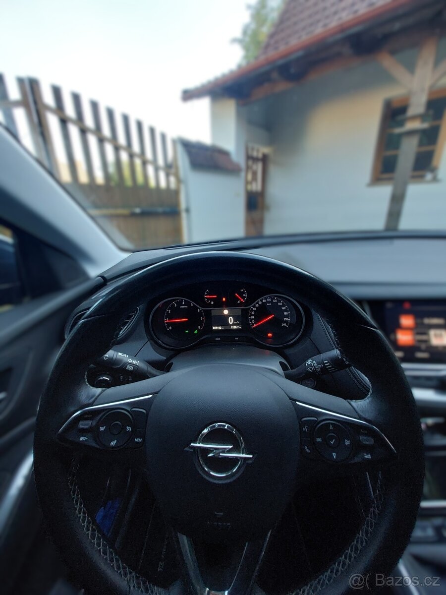 Prodám OPEL GRANDLAND X, 1,2 - 8