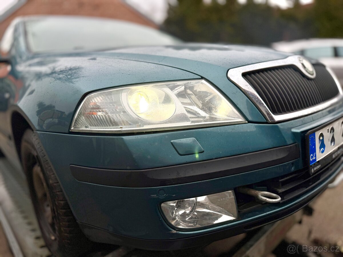 Škoda Octavia 2 díly - 8