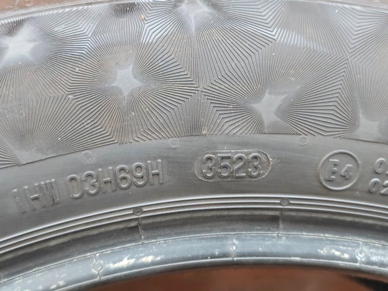 Letní Continental 215/55/17 - 8