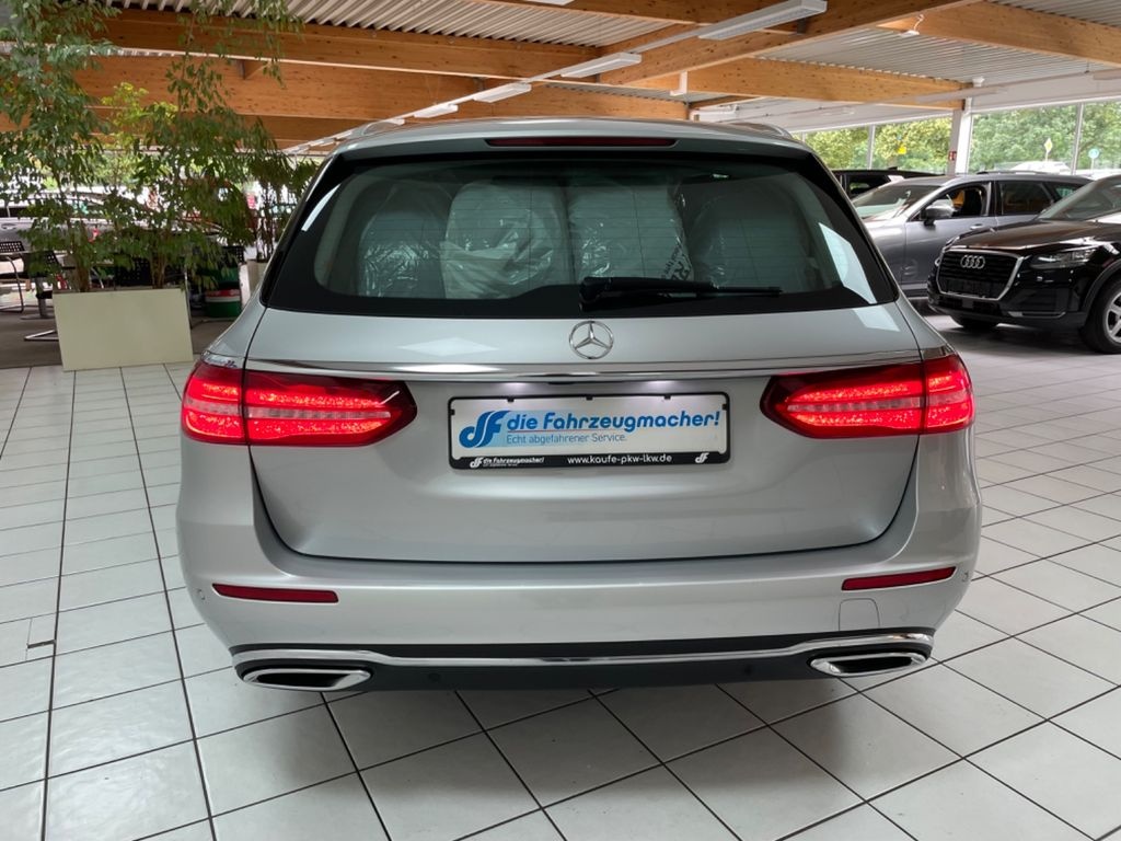 Mercedes-Benz E 220d T 143 kW, r.v. 2018, automat 9G - 8