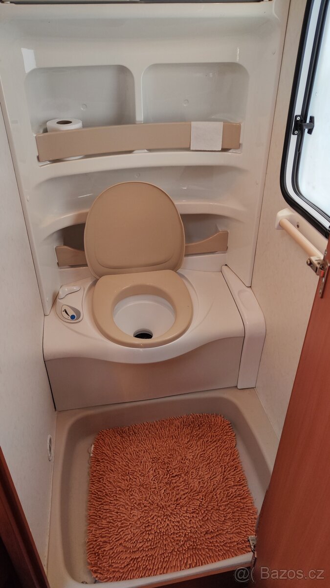 HOBBY Prestige 650 KMFE 2009 - 8