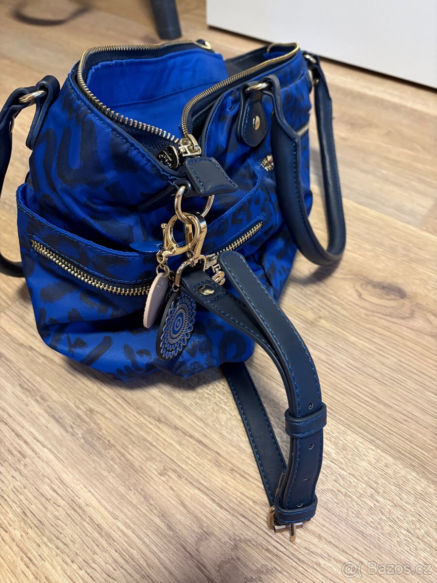 Dámská kabelka - 8