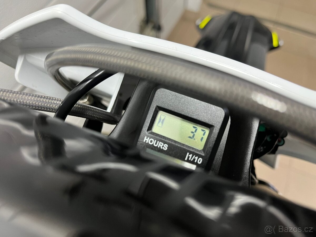 Triumph TF 250 X 2026 - 8