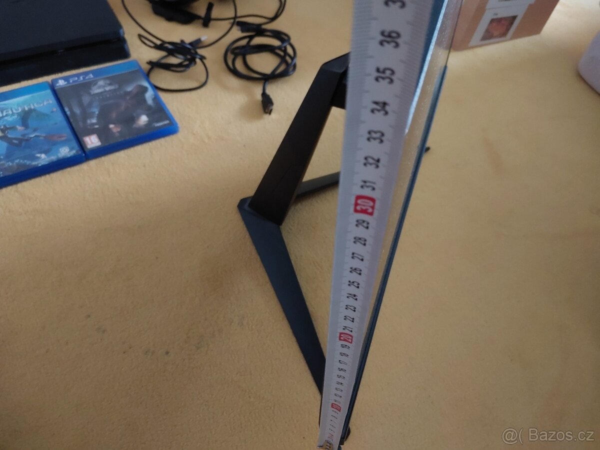 Playstation 4 plus kompletní příslušenství - 8