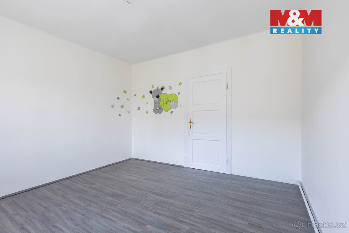 Prodej bytu 3+1 s garáží v Žandově, ul. Děčínská - 8