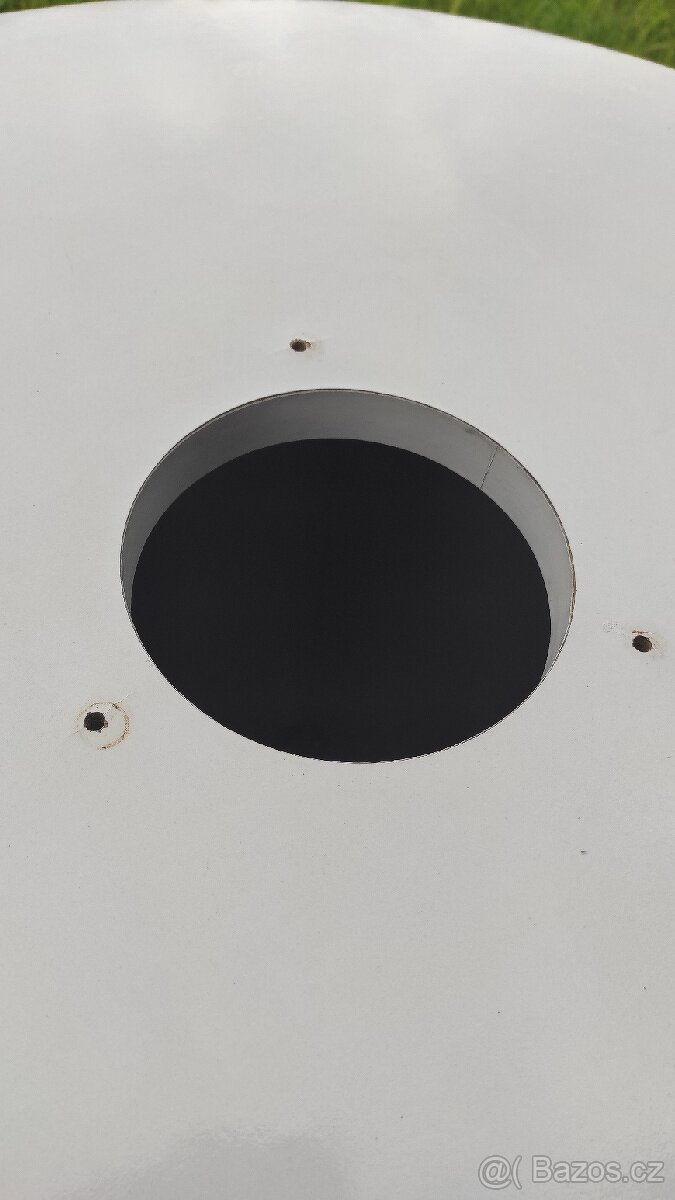 Kulatý stůl na občerstvení "na stojáka" - 8