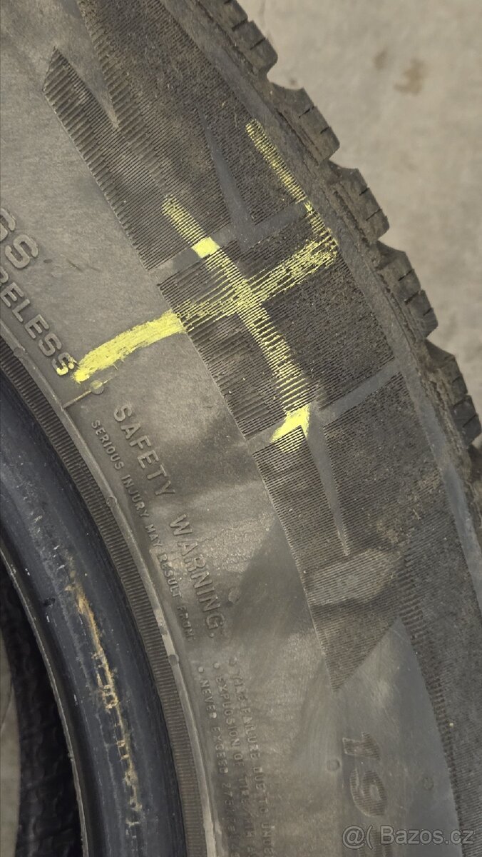 Zimní pneu 195/65 R15 - 8