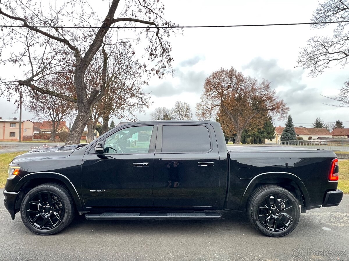 Dodge RAM Night-paket, 2022, 5.7l, TOP stav - 8