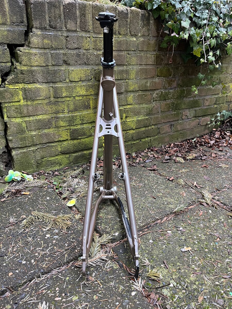 Hliníkový rám GT Avalanche AL 26” - 8