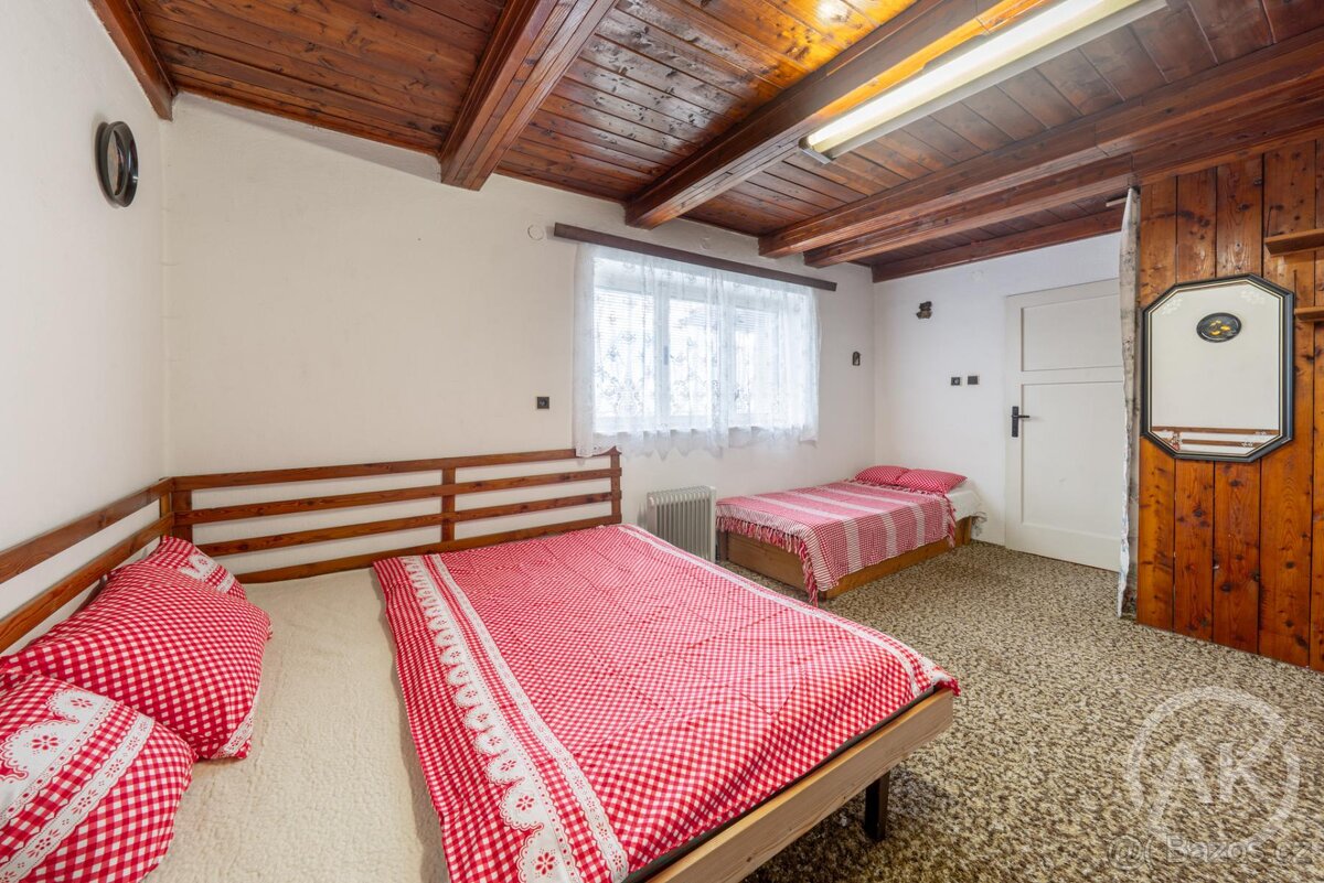 Prodej chaty na Čeladné - 8