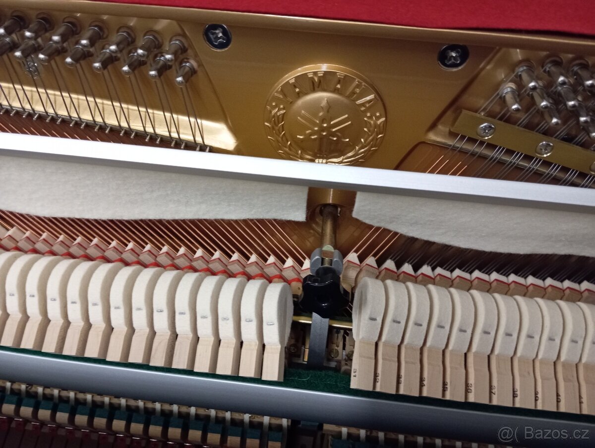 Prodáno/Yamaha mod.C 110 A-Dovoz i na Štědrý den 24.12. - 8