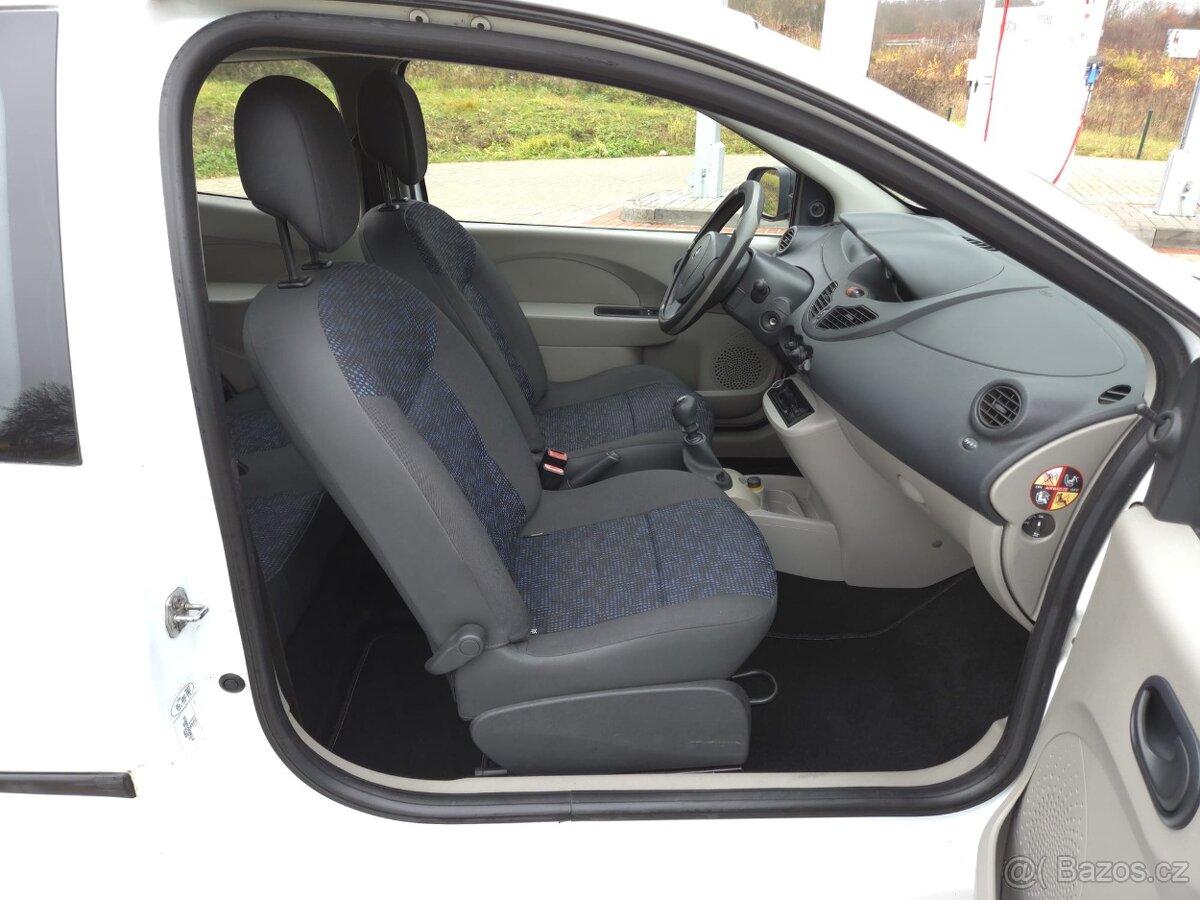 Prodám Renault Twingo 1.2 43 Kw Nová STK Po Servisu - 8