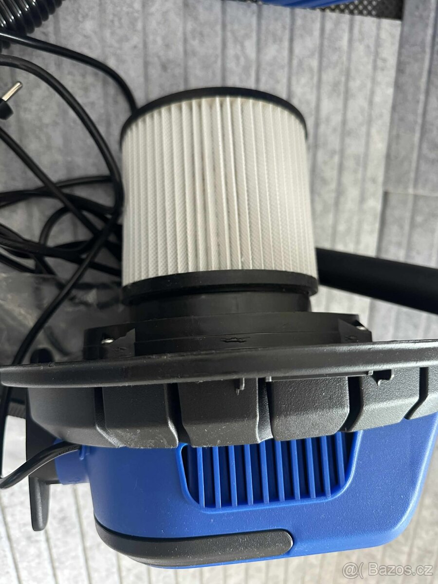 Průmyslový vysavač (392) - 8