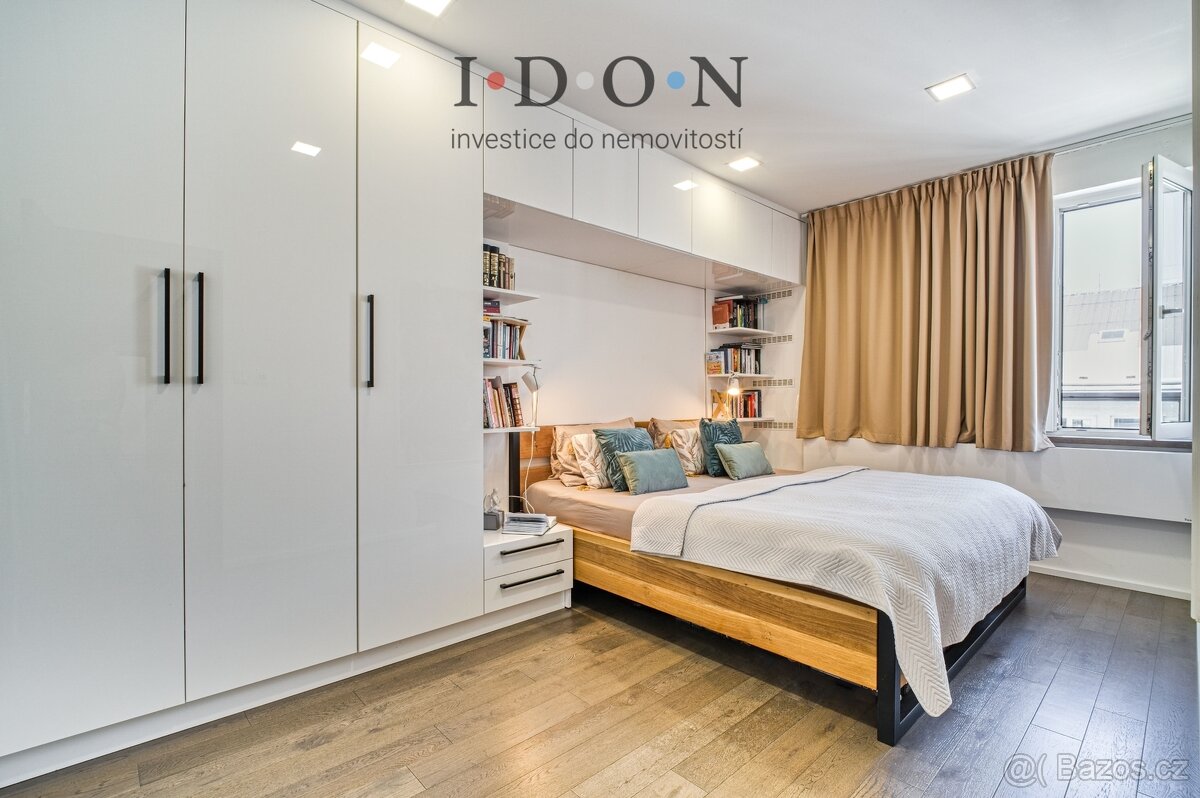 Luxusní byt 3+kk, celková plocha 75m2, osobní vlastnictví, t - 8