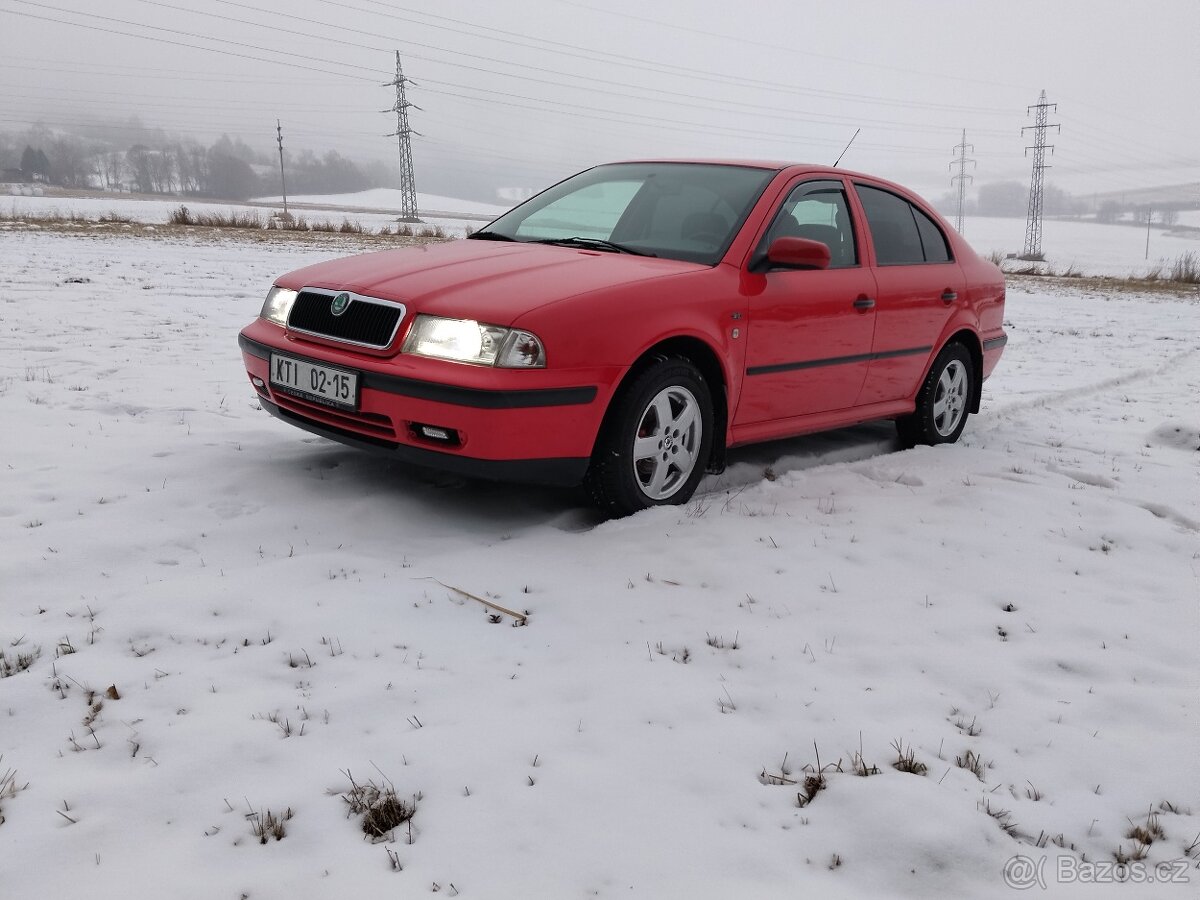 Prodám Škoda Octavia 1,6 benzin - 8