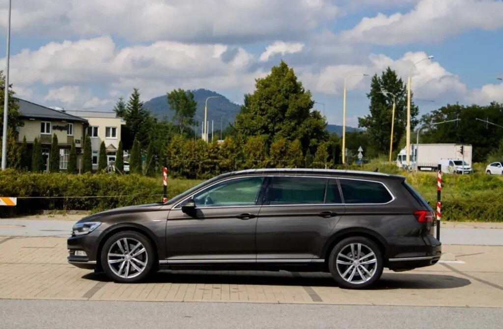 Volkswagen Passat Variant 2.0 BiTDI Highline 4MOTION 2016 - 8