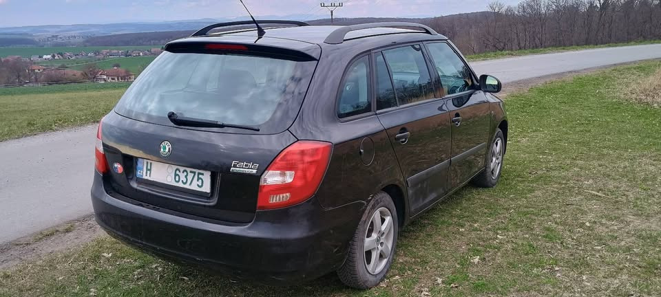 Škoda Fabia 2 kombi TDI 2009 - 8