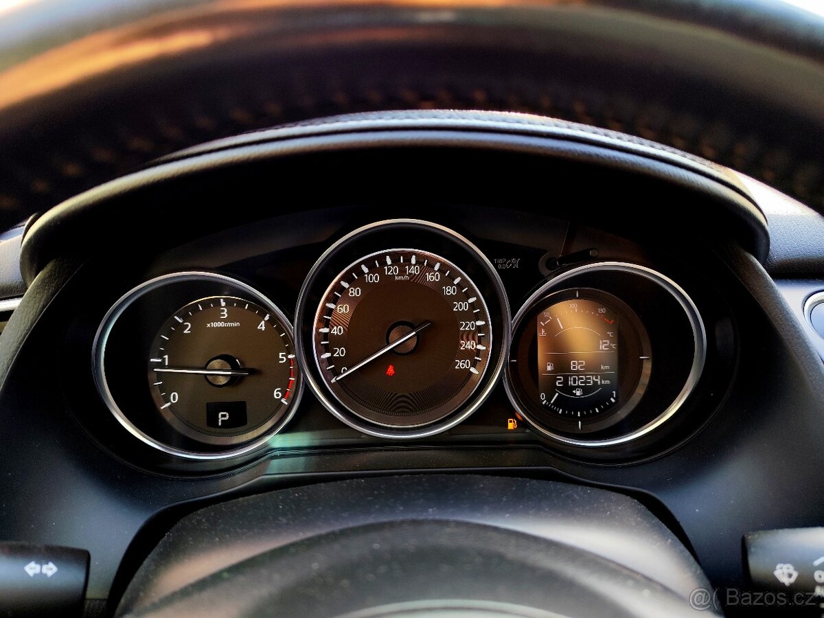 Mazda 6 kombi automat 2017 - nová STK, původ ČR - 8