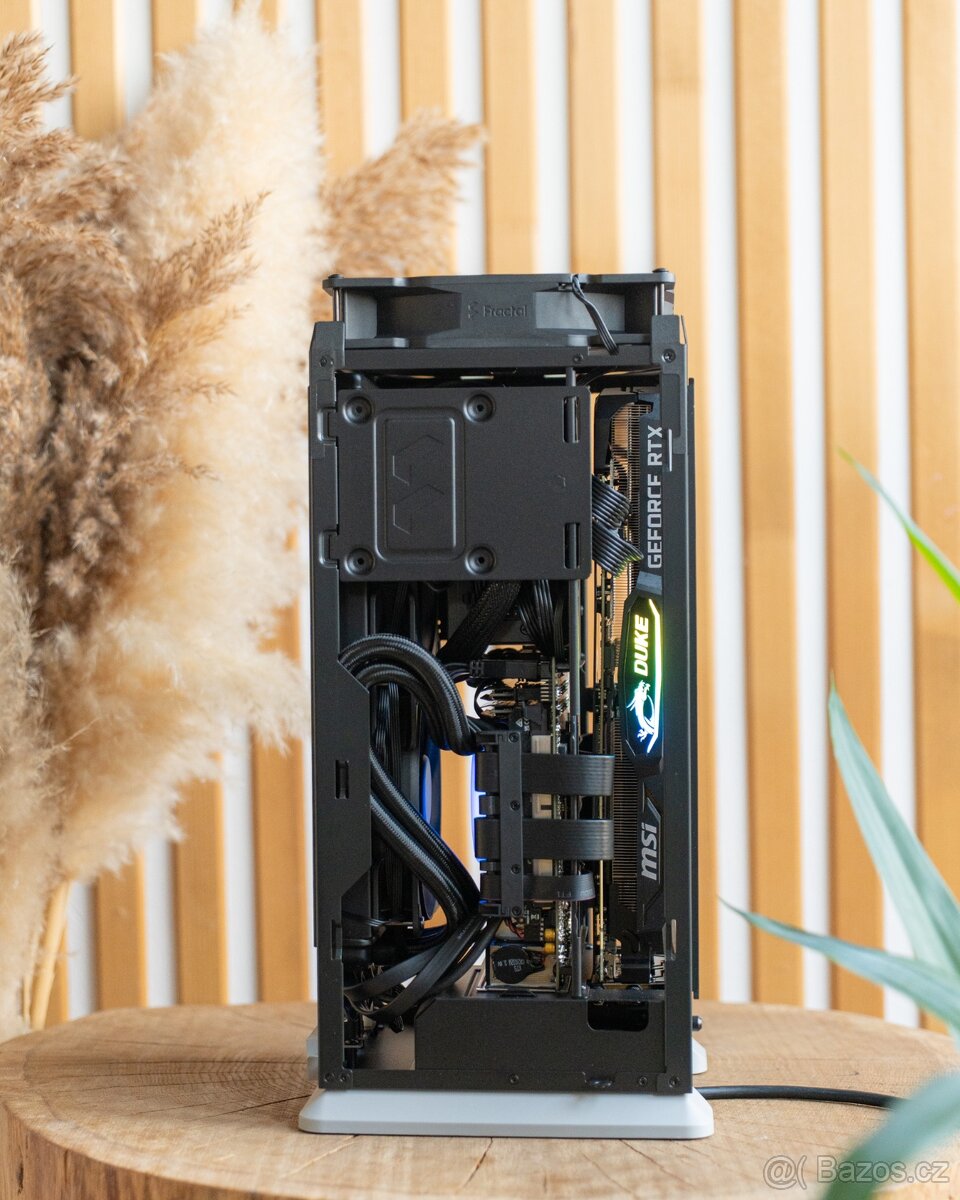 MINI HERNÍ PC - Core i7-10700F / 16GB / 1TB SSD / RTX 2080 - 8