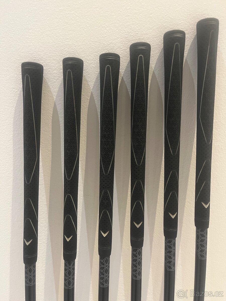Set golfových holí -železa - 8