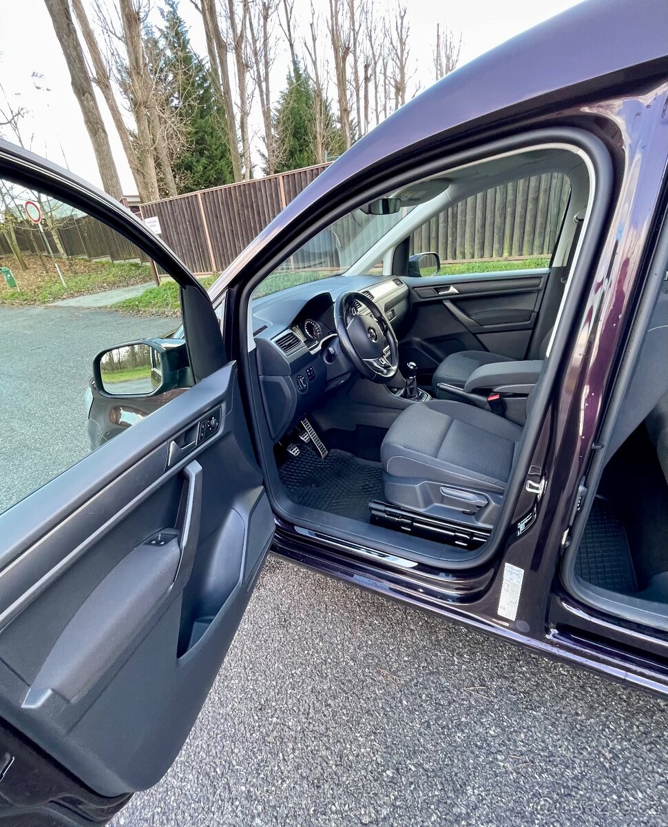 VW Caddy MAXI 2.0TDI 75kw 2018 7-míst , TAŽNÉ,CAR PLAY - 8