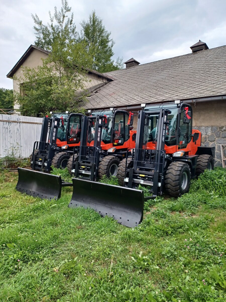 Terénní vysokozdvižný vozík (Desta) - 8