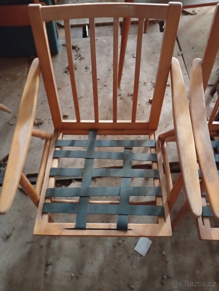 Křesla a židle - 8