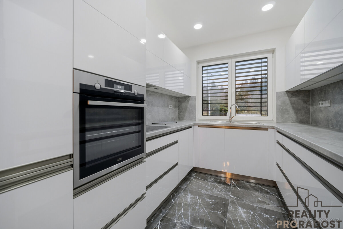 Prodej rodinného domu, Seč - 8