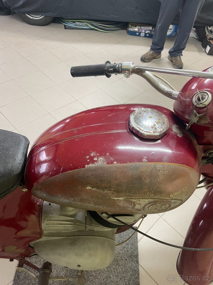 ČZ 250/475 sport - 8