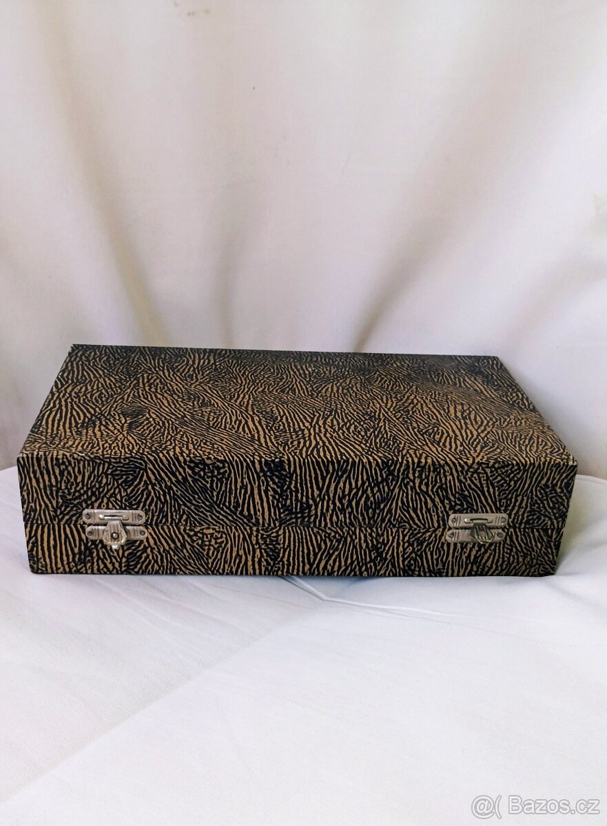 Prvorepublikový set s perletí - 8