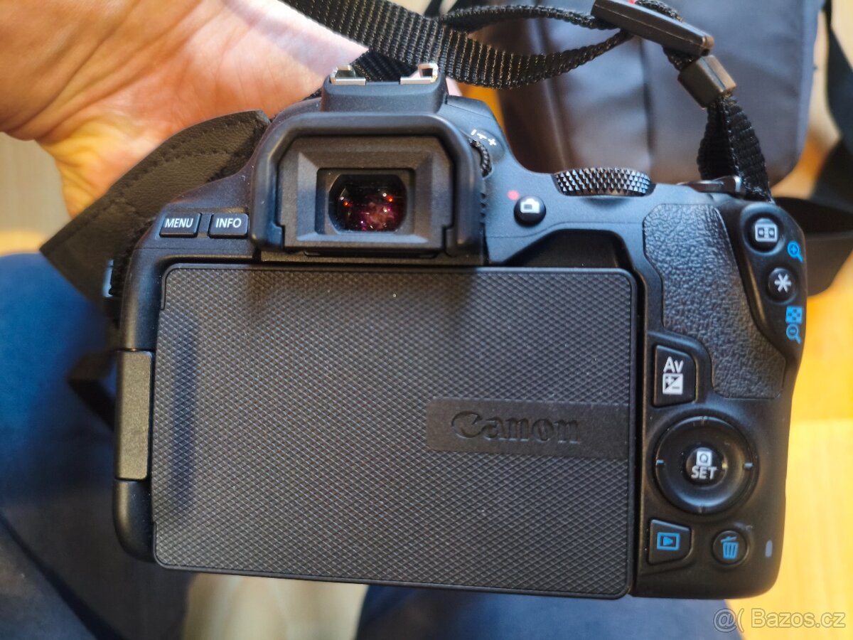 CANON EOS 250D + 18-55 IS STM + přísl. - 8