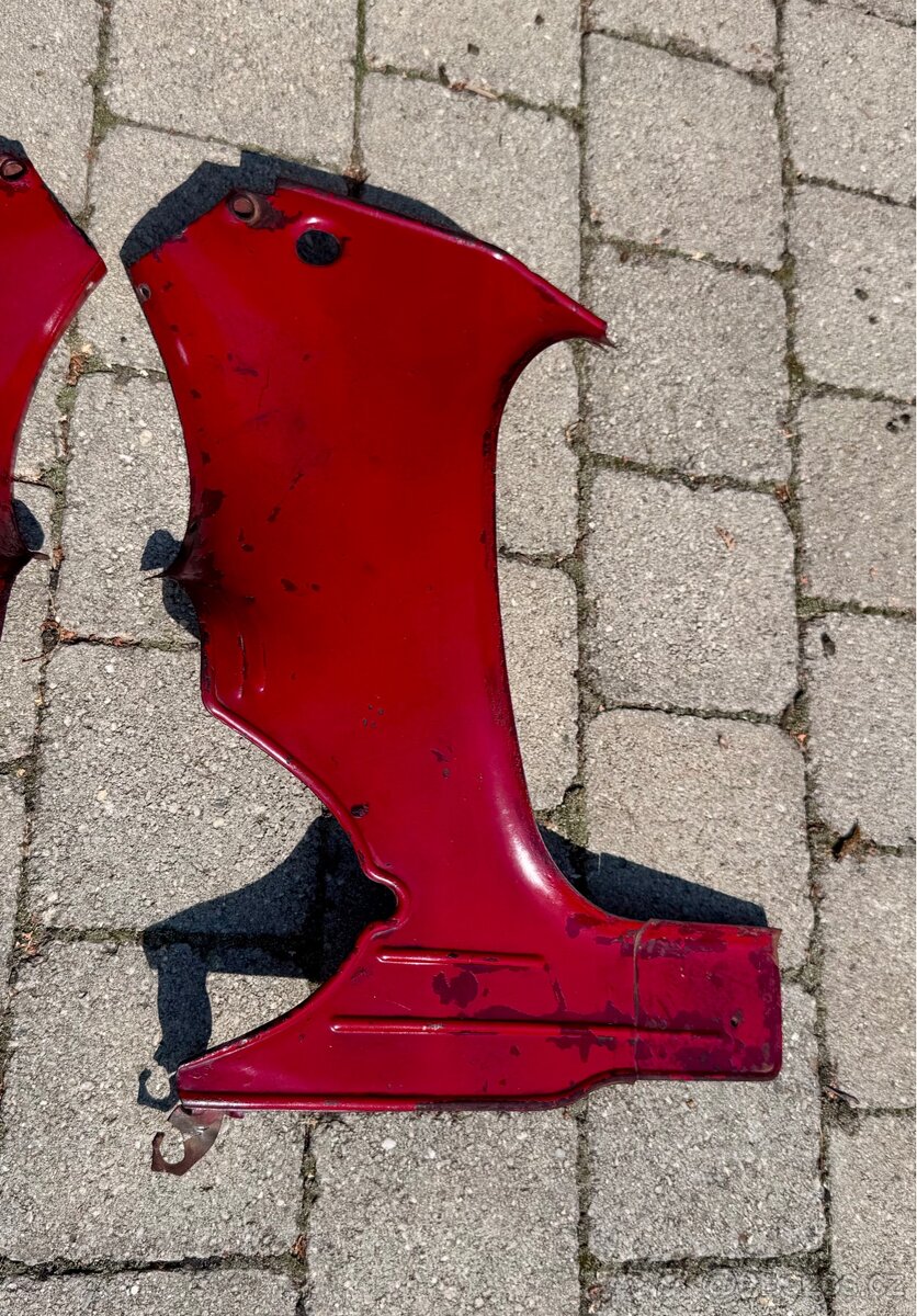 Jawa ČZ 125 175 - podsedlové plechy žábry - 8