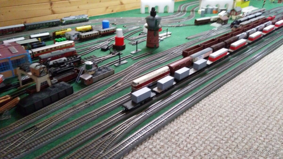 Prodám kolejiště Ho - 8
