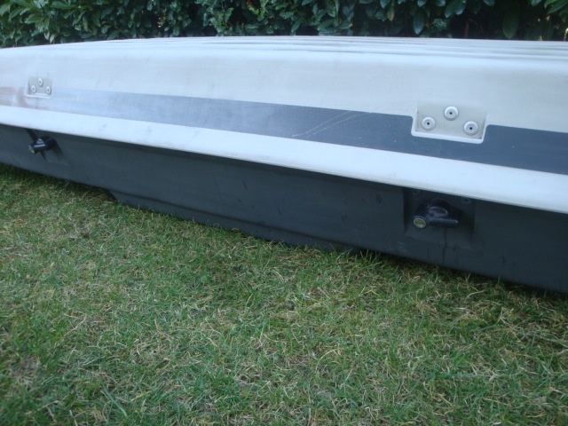 Střešní box Thule 250 - 8