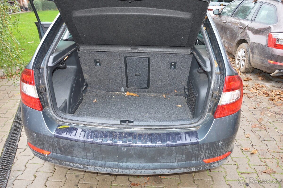 Škoda Rapid 1.6TDI 85kW xenon pedály autoškola - 8