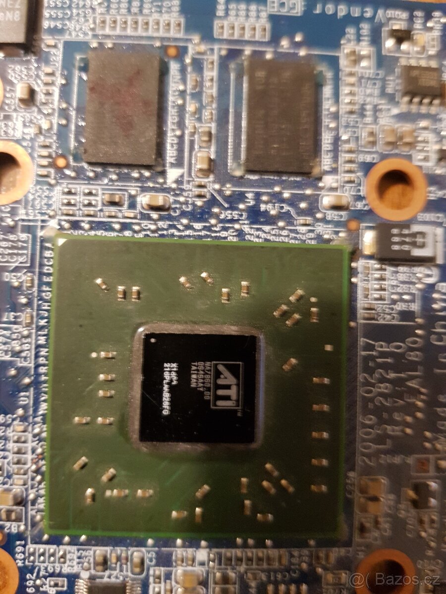 Nefunkční karty z ntb Dell AMD Firepr 6970M,Firepro m6600 - 8