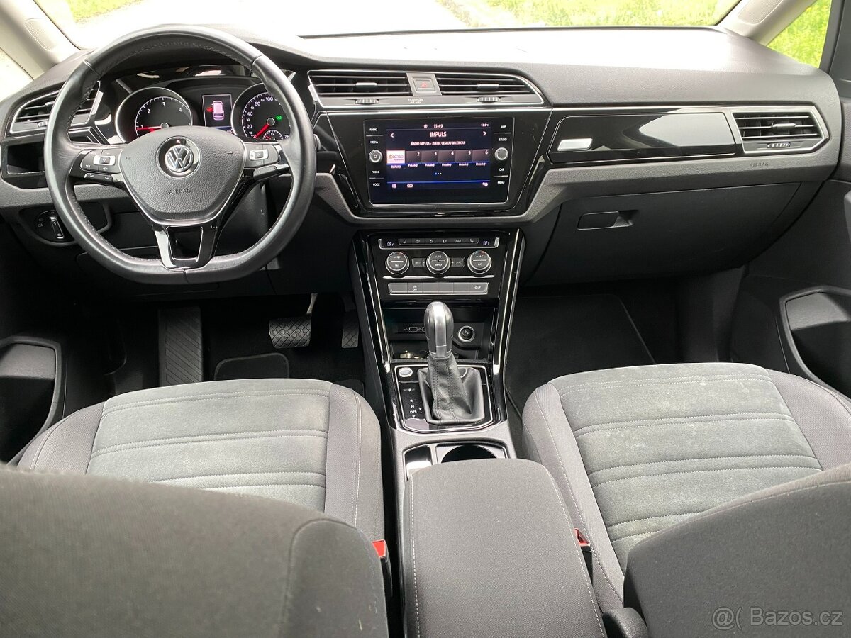 VW Touran 2.0TDi r.v.2019 7.míst dsg 110kw tažné - 8