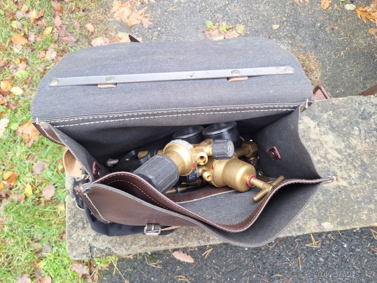 Autogen - sada s lahvemi - 8