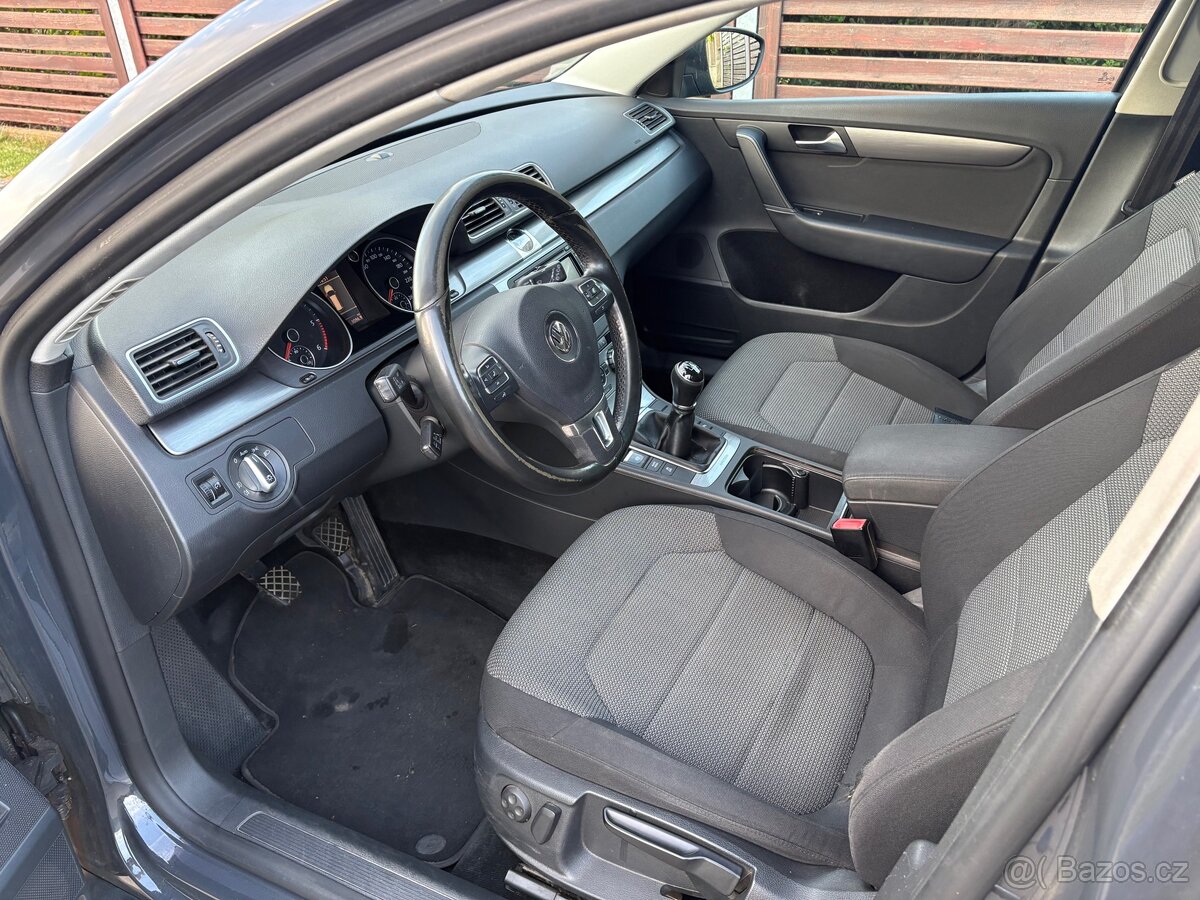 Passat B7 2.0 TDI 4Motion - 8